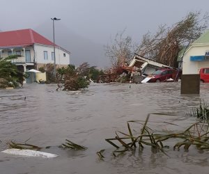 الإعصار إرما يتسبب فى أضرار محدودة فى جزر الباهاماس