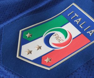 رسميًا.. الاتحاد الإيطالي يُغير موعد انطلاق قمة لاتسيو وميلان