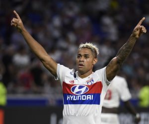 دياز يسجل رابع أهدافه بقميص ليون في الدوري الفرنسي (فيديو)