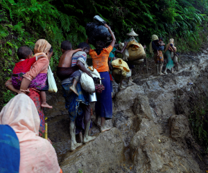 بنجلاديش تؤكد توقف تدفق لاجئي الروهينجا من بورما بعد نحو شهر من اندلاع العنف