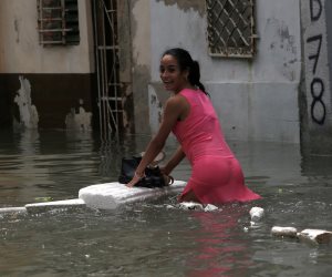 مراكز البحوث للأعاصير تعلن أن الإعصار ماريا سيصل إلى اليابسة في بويرتوريكو
