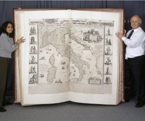 أطلس كلينيك.. المكتبة البريطانية تنتهي من رقمنته وعمره 397 عاما (صور وفيديو)