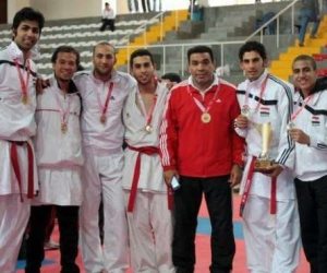   رقص شعبى لمنتخب الكاراتيه بعد الفوز ببطولة البحر المتوسط  .. (صور)