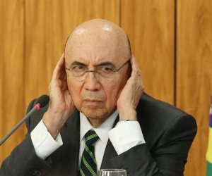 وزير المالية البرازيلي يطلب «الصلاة» من اجل الاقتصاد البرازيلي
