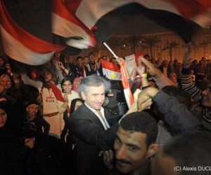 عراب الخراب.. من ميدان التحرير وسوريا لاستفتاء كردستان