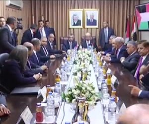بعد انقطاع 3 سنوات.. الحكومة الفلسطينية تعقد اجتماعها الأول في غزة