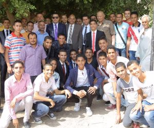  أحمد أبوهشيمة يسدد الرسوم الدراسية لـ 2460 طالبا من غير القادرين بسوهاج