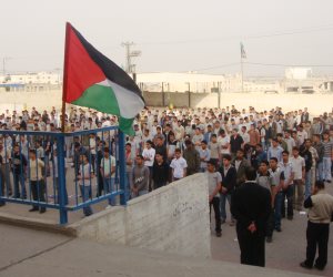 بلجيكا تعلق مساعدات مدرسية للفلسطينيين بعد إطلاق اسم دلال المغربي على مدرسة
