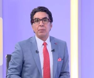 محمد ناصر يبث سمومة من "مكملين".. و"الجارحي" يدعم الدولة في حربها على الإرهاب