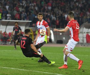 النني يشارك في فوز أرسنال على النجم الأحمر بالدوري الأوروبي
