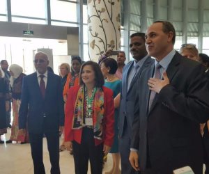 3 وزراء جزائريين يفتتحون البازار الدولي الذي تشرف عليه جمعية زوجات الديبلوماسيين