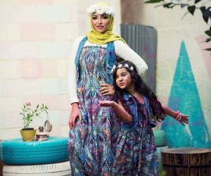 أنا وماما.. mini me مجموعة موديلات  متنوعة للأم وابنتها لمصممة الأزياء زينب كناري