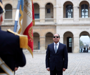 الرئيس السيسي يجتمع برئيس الوزراء الفرنسي في باريس 