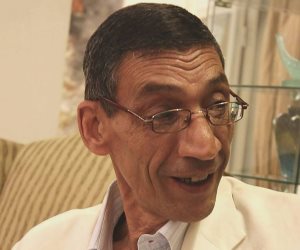 نقابة الصحفيين تتلقى آلاف الكتب والمجلات من مكتبة الشاعر أسامة عفيفي