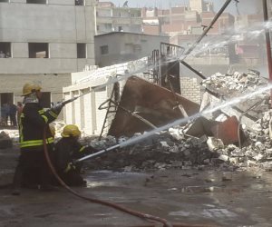 السيطرة على حريق هائل بجوار مجمع مدارس العجمى بالإسكندرية (صور)