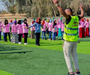 120 شاب وفتاة بأسيوط يشاركون في الإحتفال باليوم العالمي للفتاة تحت شعار " بإدينا نبني حياتنا "