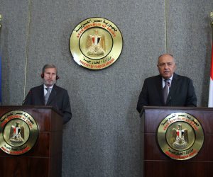 المفوض الأوروبي: مصر أسهمت في حل قضايا المنطقة (صور) 