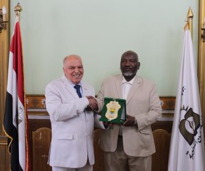 تعاون بين نقابتي المعلمين في مصر والسودان بمجال التدريب (صور)