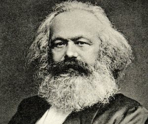 كارل ماركس.. أيقونة فقراء روسيا (بروفايل)