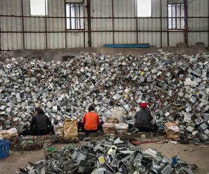 ضبط 1400 طن من نفايات الزنك بالصين