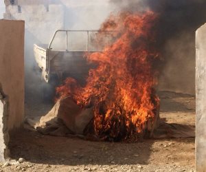 القوات المسلحة تدمر 5 أوكار وعربتي دفع رباعي لعناصر إرهابية وسط سيناء (صور)