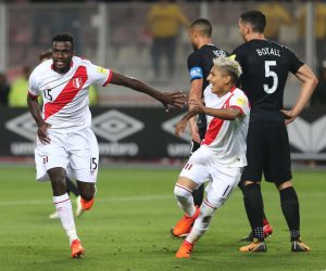  بيرو تتخطى عقبة نيوزيلندا بثنائية وتصعد لكأس العالم (فيديو)