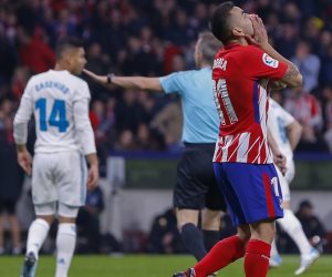 الريال وأتلتيكو يهديان ديربي مدريد إلى برشلونة  (صور)