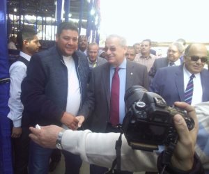رئيس المقاولون العرب يتفقد سير الانتخابات بعد فوزه بالتزكية (صور)