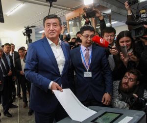ماذا قال رئيس قرغيزستان الجديد خلال حفل تنصيبه؟