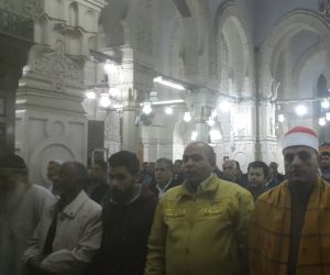 مساجد الإسكندرية تؤدى صلاة الغائب على أروح شهداء مسجد الروضة بالعريش (صور)