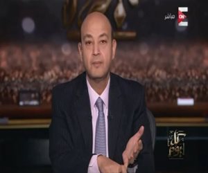 عمرو أديب: العالم كله عاوز سيناء لأنها الجوهرة