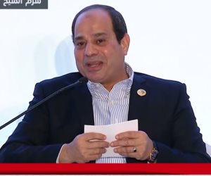 رئيس الجامعة الأمريكية بالقاهرة: السيسي يركز على تطوير التعليم.. ومصر أجرت إصلاحات كبيرة