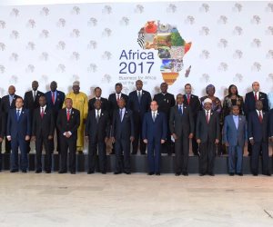 السيسي يفتتح فعاليات "أفريقيا 2017" الرسمية بحضور 6 رؤساء عقب صلاة الجمعة