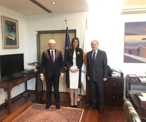 وزير خارجية قبرص يثني على اتفاقية الجذور ونبيلة مكرم تزور "شلاتين" (صور)