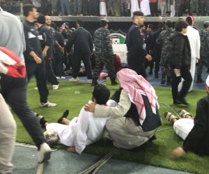 نتيجة تدافع الجماهير.. إصابة 40 شخصا فى  سقوط حاجز بأحد مدرجات استاد جابر بالكويت