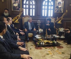 قيادات محافظة الشرقية تصل مطرانية الزقازيق للتهنئة بعيد الميلاد "صور"