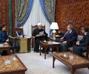 شيخ الأزهر يستقبل سفيري مصر في ماليزيا وتايلاند