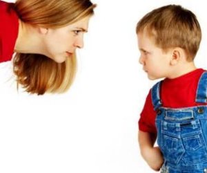 7 جمل تهدم طفلك .. أحذر منها 