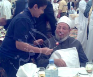 هذه علاقة الداعشي عمر إبراهيم الديب بيوسف القرضاوي.. وفتاوى الشيخ الإخواني الدليل
