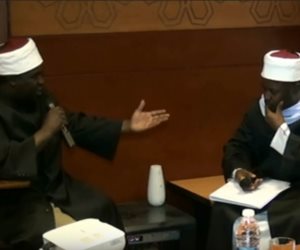 مناظرة بين داعشي وأزهري أفريقي.. تابعها للنهاية (فيديو)