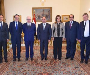 السيسي: مصر تتطلع للاستفادة من المدرسة الوطنية الفرنسية لإعداد الكوادر