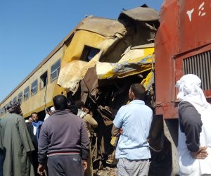 رئيس الوزراء يتابع حادث تصادم قطاري البحيرة.. ونقل البرلمان تستدعي وزير النقل