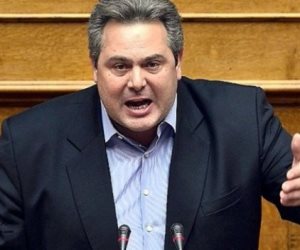 اليونان تطالب الاتحاد الأوروبي بالاهتمام بقضية اعتقال تركيا لجنديين يونانيين