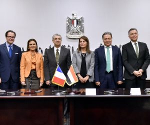 مصر وفرنسا توقعان 4 اتفاقيات في مجالات الطاقة والنقل (صور)
