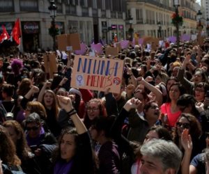 في اليوم العالمي للمرأة.. أول وأضخم إضراب لنساء إسبانيا احتجاجا على عدم المساواة