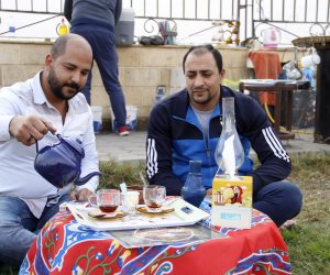 مطاعم مفتوحة بحدائق نمرة 6 بالإسماعيلية.. والبائعين الشباب: نحتاج تقنين أوضاعنا (صور) 