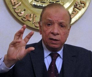 محافظ القاهرة يشدد على ضبط سيارات مخلفات البناء 