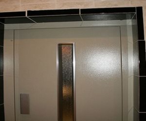  أمن الفيوم ينقذ مواطن محتجز داخل مصعد بأحد العقارات
