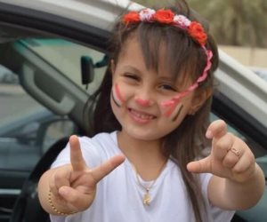 أصغر ناخبة تشارك في انتخابات الرئاسة: مصر يا أم.. أطفالك أهم (صورة) 