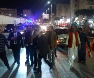  مسيرتان بالسيارات والأقدام لدعم الرئيس في كفر الشيخ .. ومُسنّة ترقص على أنغام" قالوا إيه "  (صور )